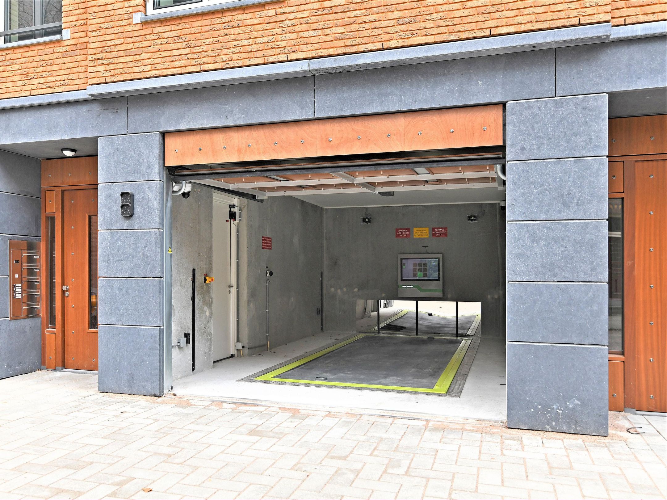 Foto 24 van Hondecoeterstraat 12-D