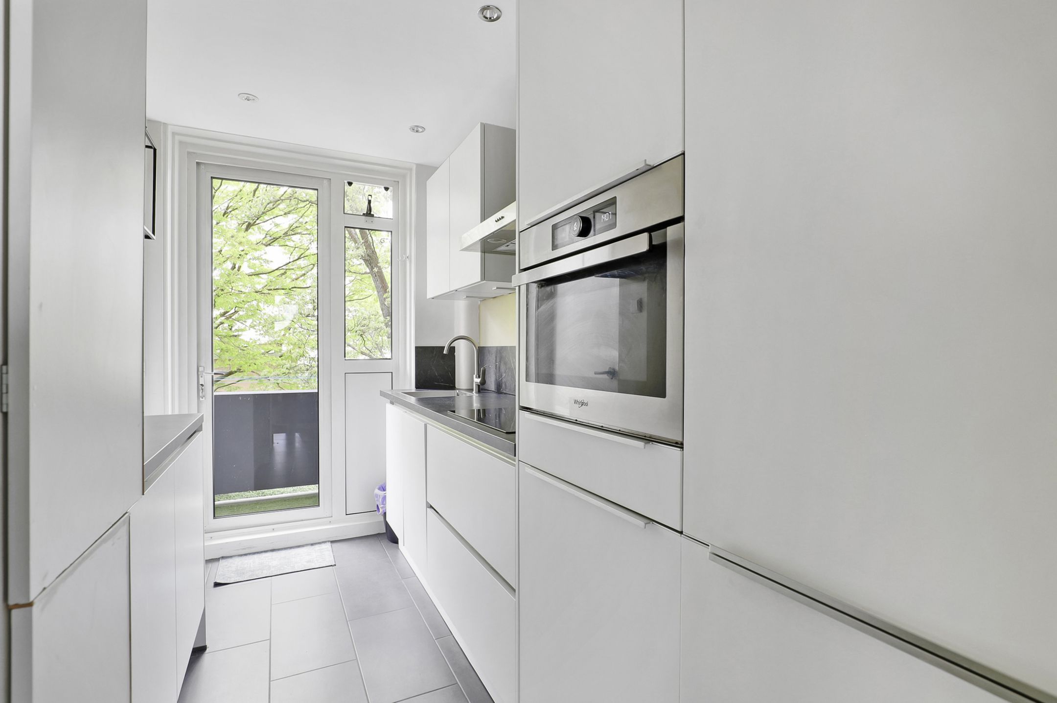 Foto 12 van Donker Curtiusstraat 29