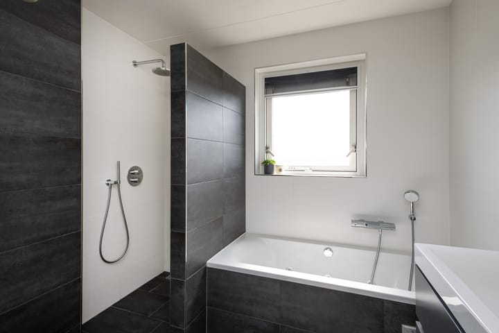 Foto 17 van Erasmuslaan 35