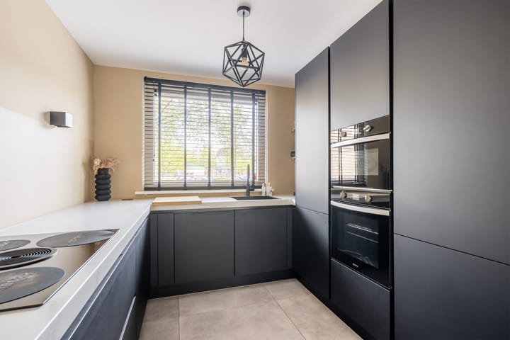 Foto 8 van Bingelkruid 14