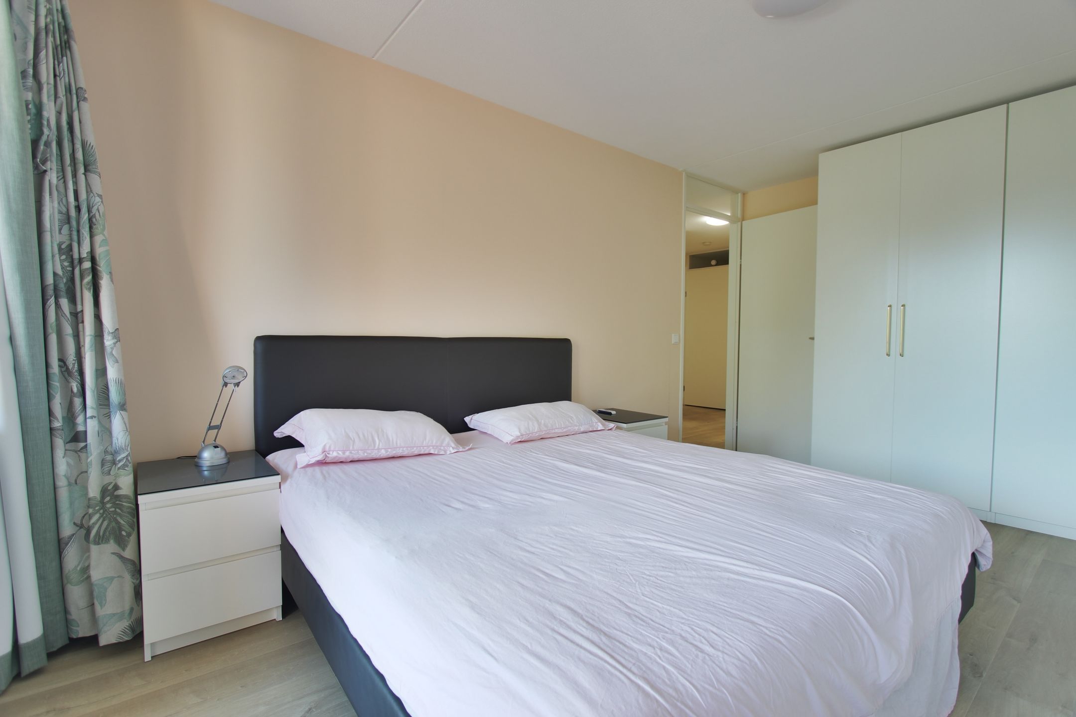 Foto 15 van Johannes Calvijnlaan 77