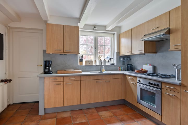 Foto 11 van Dorpsplein 20