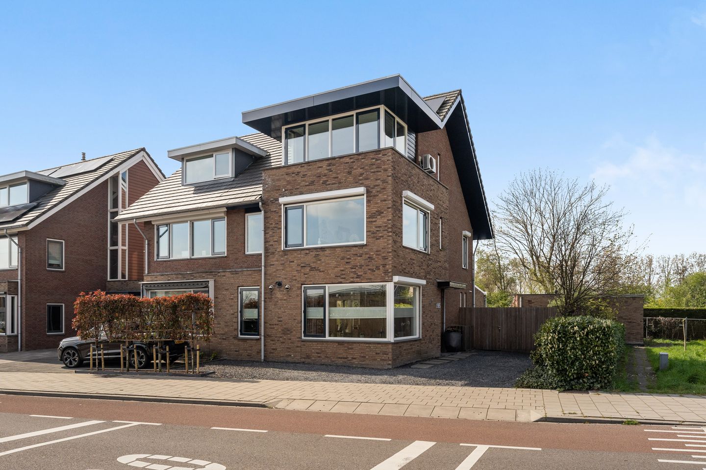 Foto 1 van Raadhuisweg 195