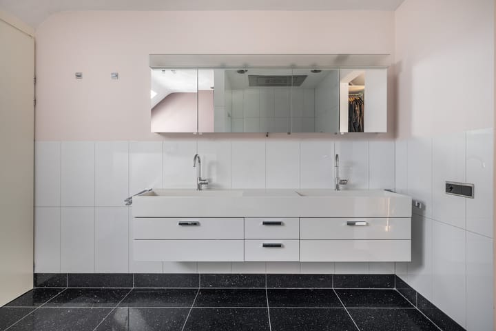 Foto 45 van Raadhuisweg 195