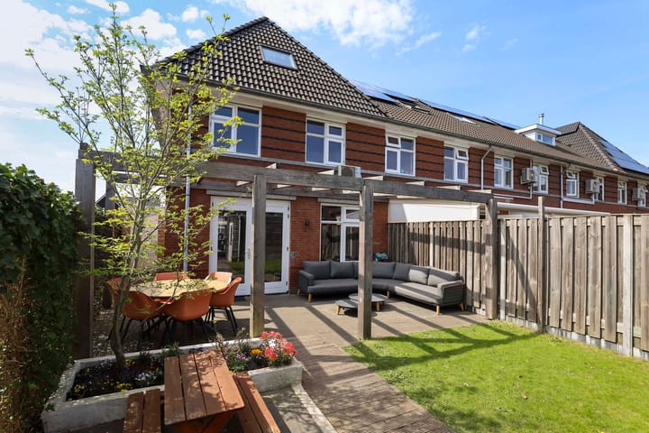 Photo 13 of Vliegenzwam 82