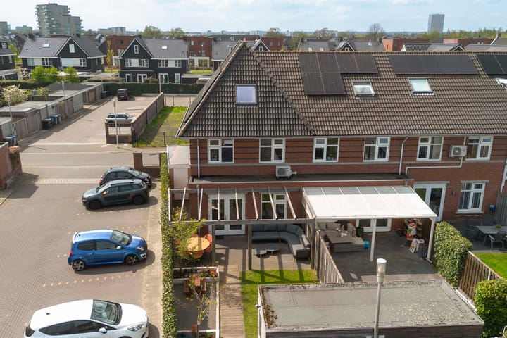 Photo 31 of Vliegenzwam 82