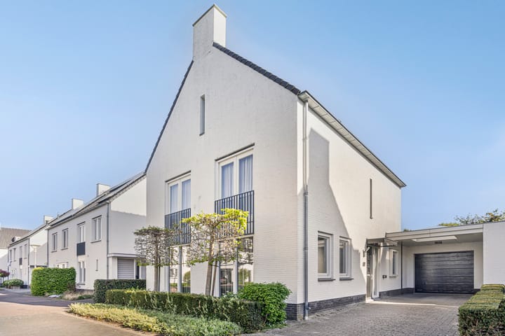 Foto 1 van Van Heijstlaan 25