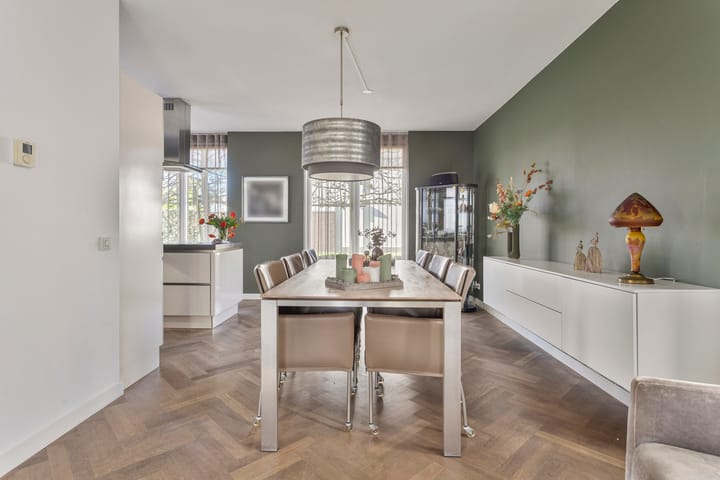 Foto 11 van Van Heijstlaan 25