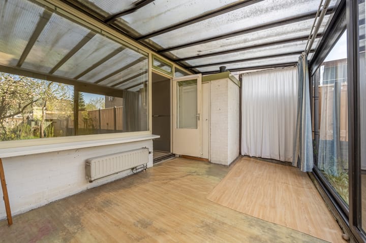 Photo 10 of Constantijnstraat 53