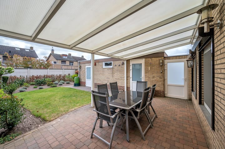 Foto 19 van Robijnstraat 32