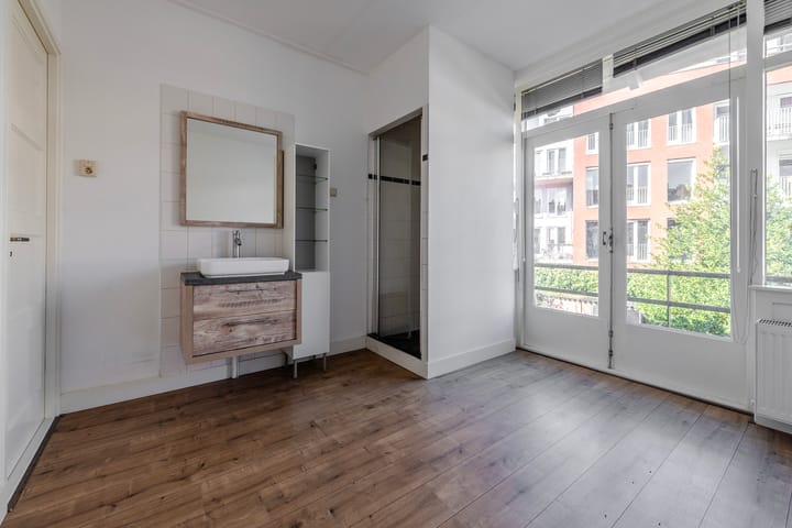 Foto 12 van Van Koetsveldstraat 42