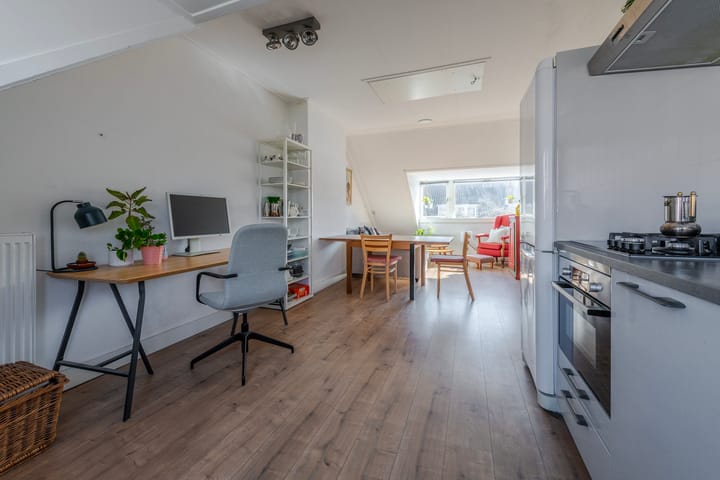 Foto 22 van Van Koetsveldstraat 42