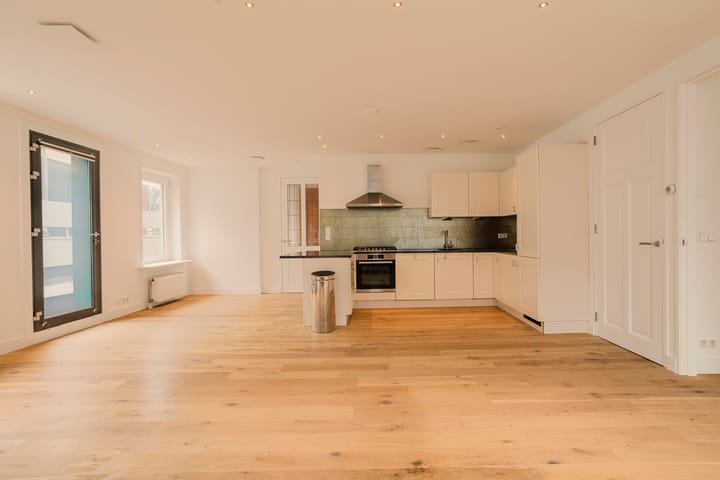 Photo 4 of Dorpsstraat 65-C