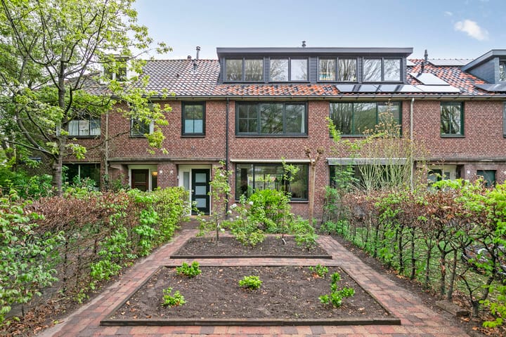 Foto 30 van Karel Doormanlaan 9