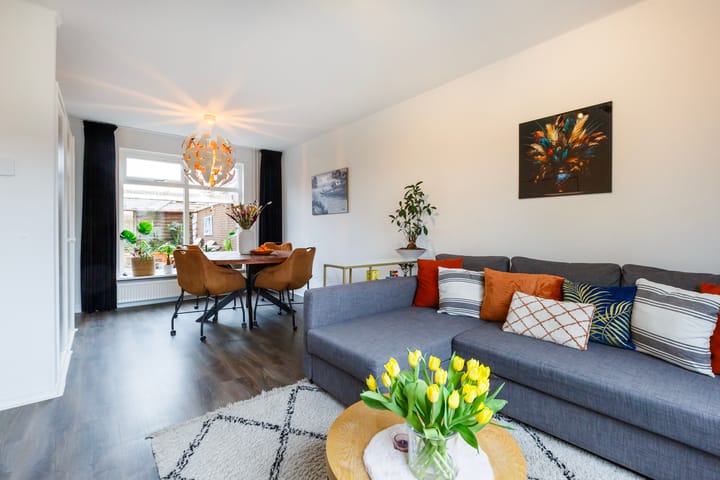 Foto 6 van van Limburg Stirumlaan 73