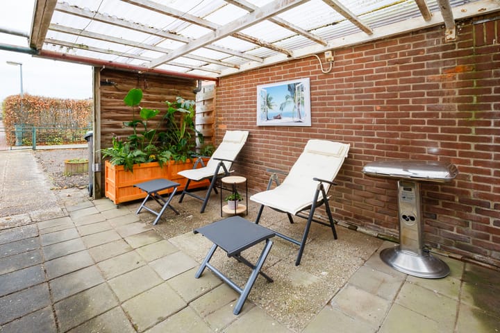 Foto 13 van van Limburg Stirumlaan 73