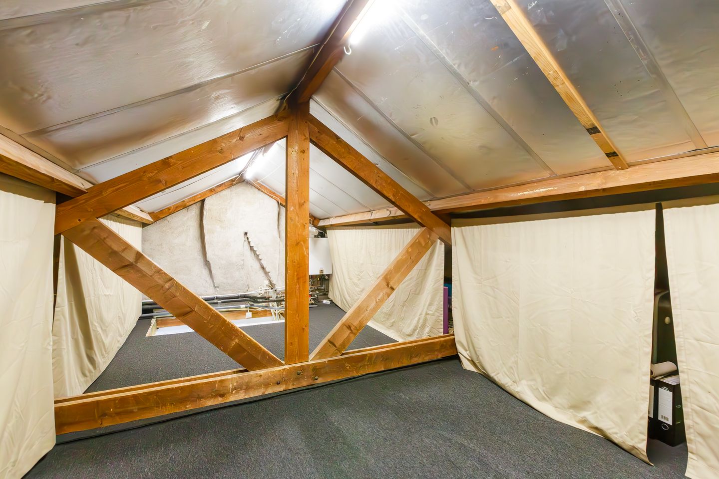 Photo 35 of van Limburg Stirumlaan 73