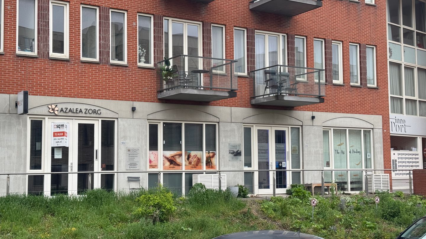 View photo 2 of Kranenburgweg 180-D