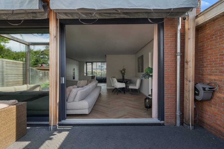 Foto 29 van Clematislaan 1