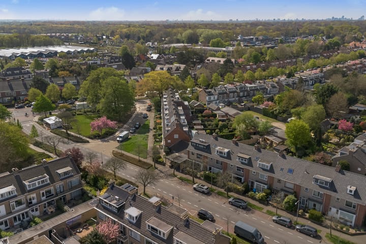 Foto 59 van Clematislaan 1