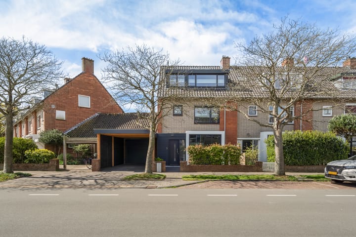 Foto 65 van Clematislaan 1