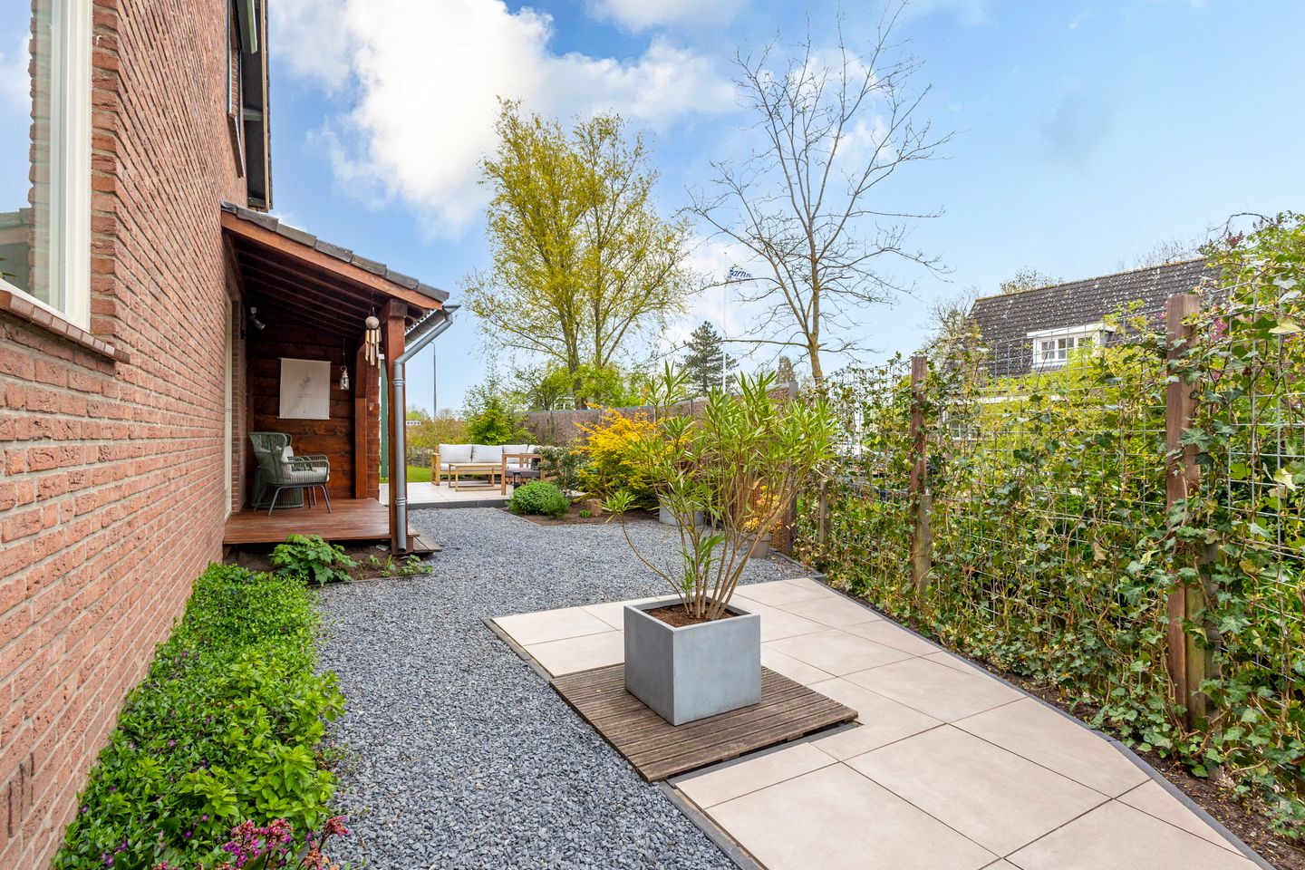 Foto 25 van Damseweg 99