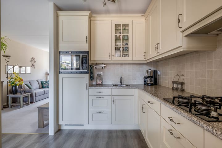 Foto 15 van Bromelia 25