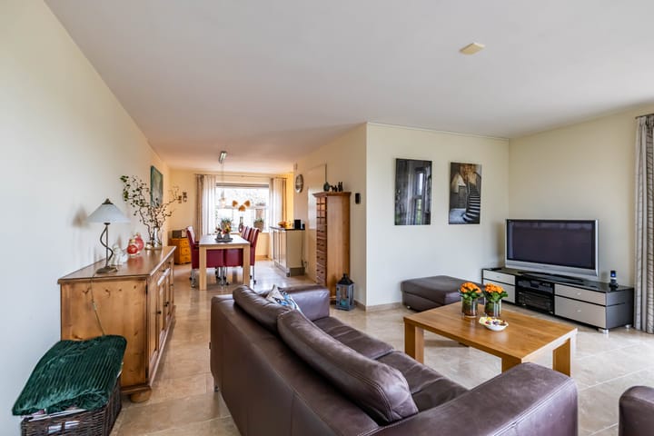 Photo 13 of Weegbree 5