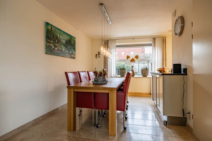 Photo 15 of Weegbree 5