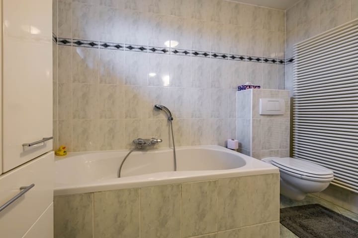 Photo 36 of Weegbree 5