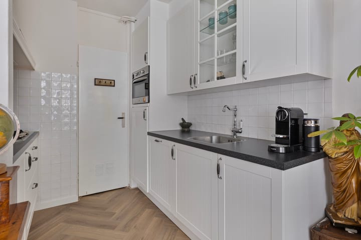 Foto 15 van Neeltje van Zuytbrouckhof 10