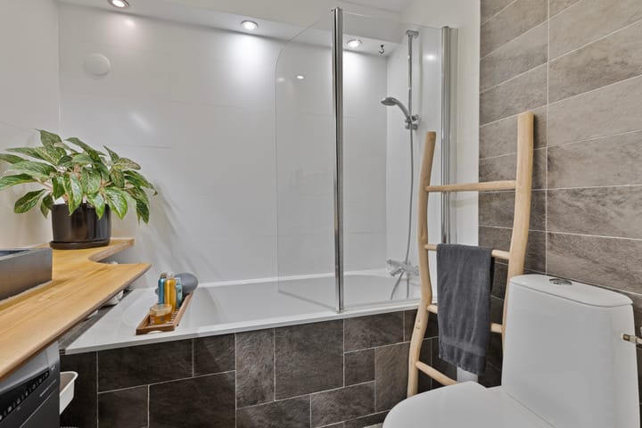 Foto 24 van Neeltje van Zuytbrouckhof 10