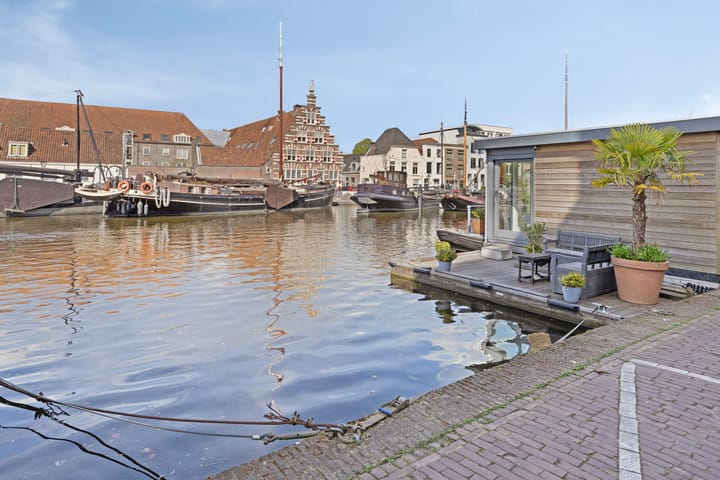 Foto 37 van Neeltje van Zuytbrouckhof 10