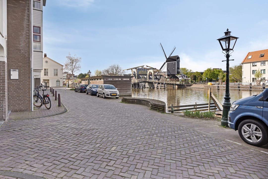 Photo 38 of Neeltje van Zuytbrouckhof 10