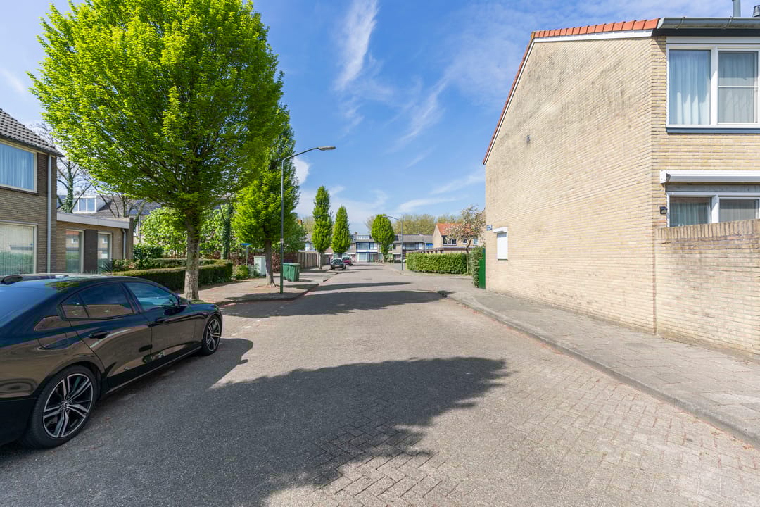 Foto 38 van Galileistraat 10