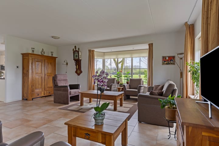 Photo 7 of Bekenwalweg 2