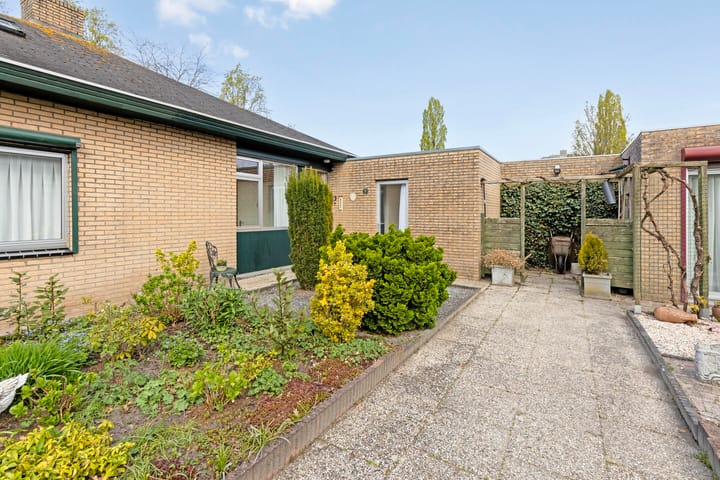 Foto 24 van Jurriaandonk 10