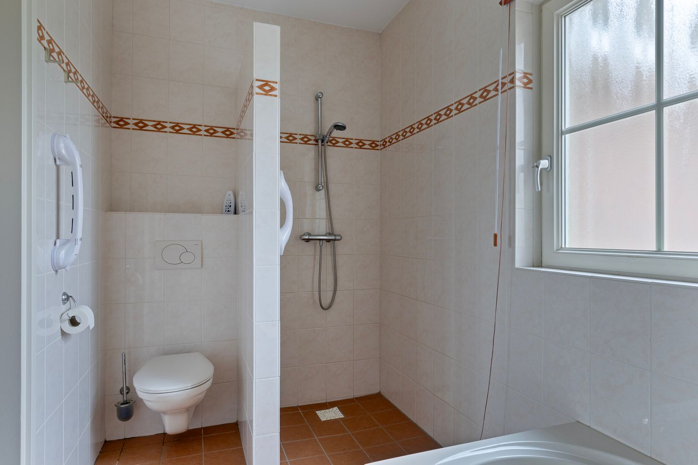 Foto 19 van Bekenwalweg 2