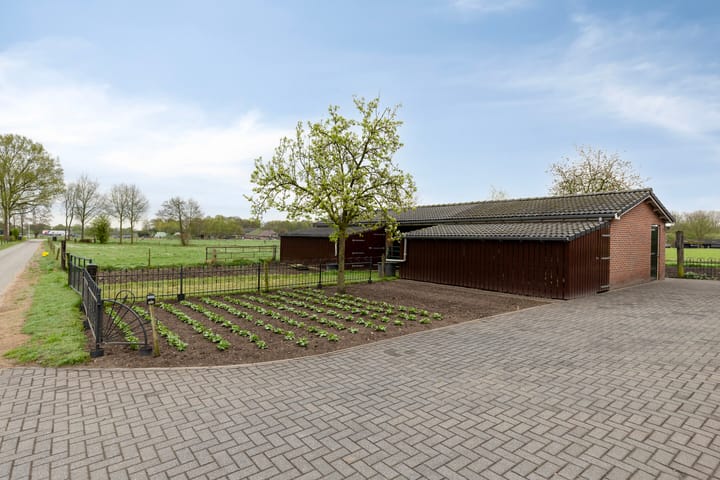 Photo 42 of Bekenwalweg 2