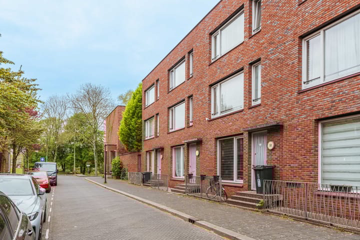 Foto 3 van Kousenbandstraat 34