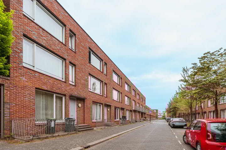 Foto 4 van Kousenbandstraat 34