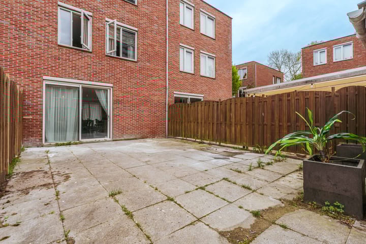 Foto 12 van Kousenbandstraat 34