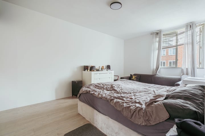 Foto 13 van Kousenbandstraat 34