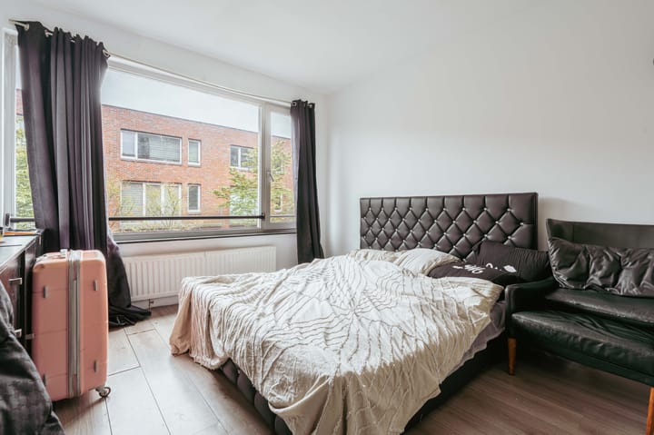 Foto 21 van Kousenbandstraat 34