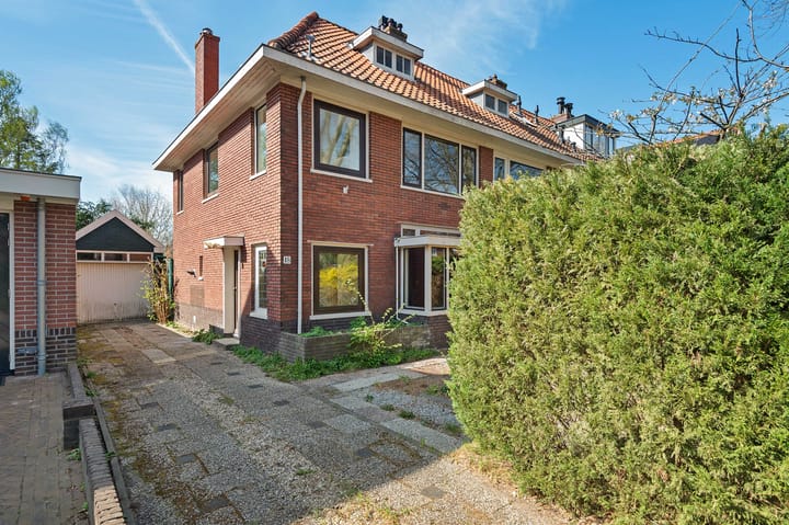 Maaslaan 18
