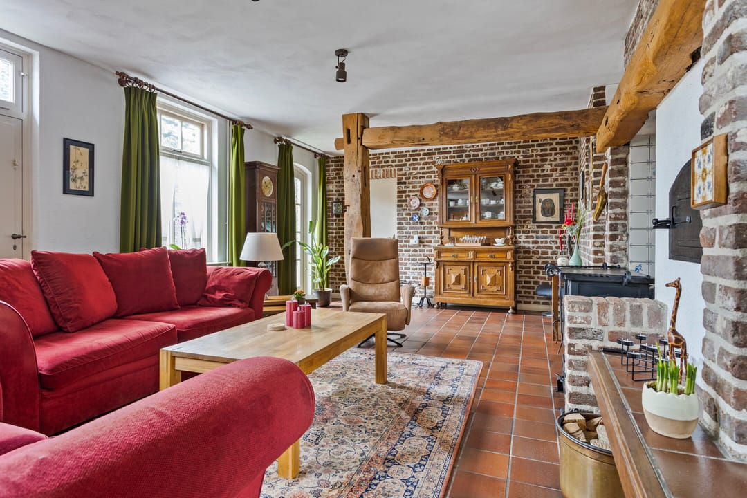 Foto 8 van Burg. Van Houtstraat 92