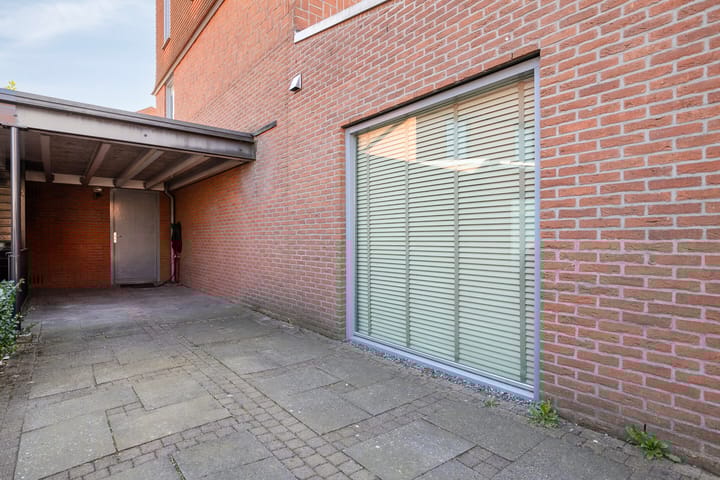 Foto 33 van Kortegolf 8