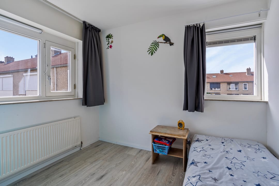 Photo 16 of Flintstraat 16