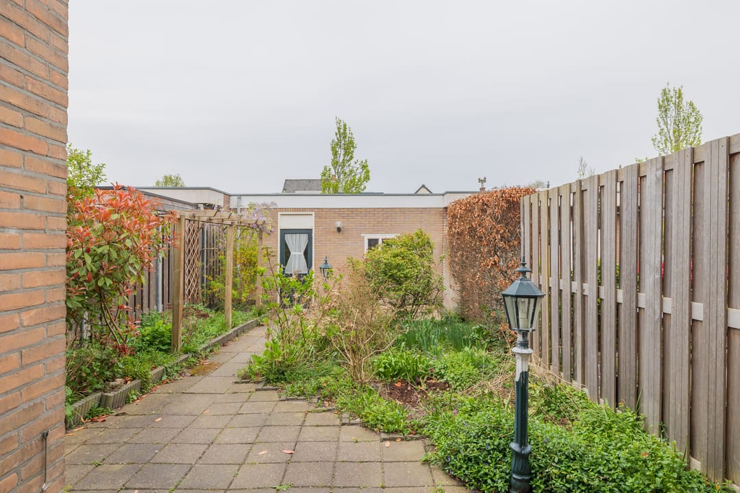 Photo 16 of Kerkstraat 33