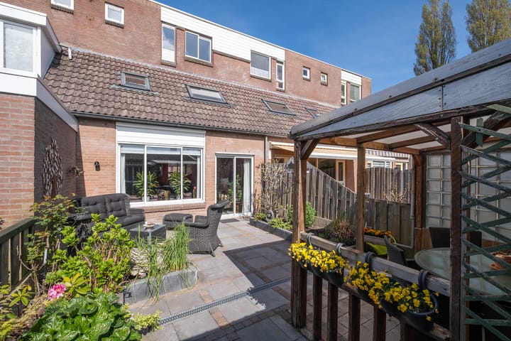 Foto 28 van Jacques Perklaan 4